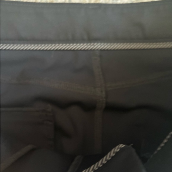 Vuori Men's Black Meta Pant - Picture 4 of 8